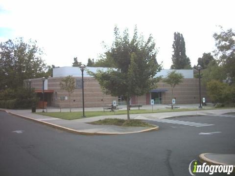 Newholly Early Childhood Center