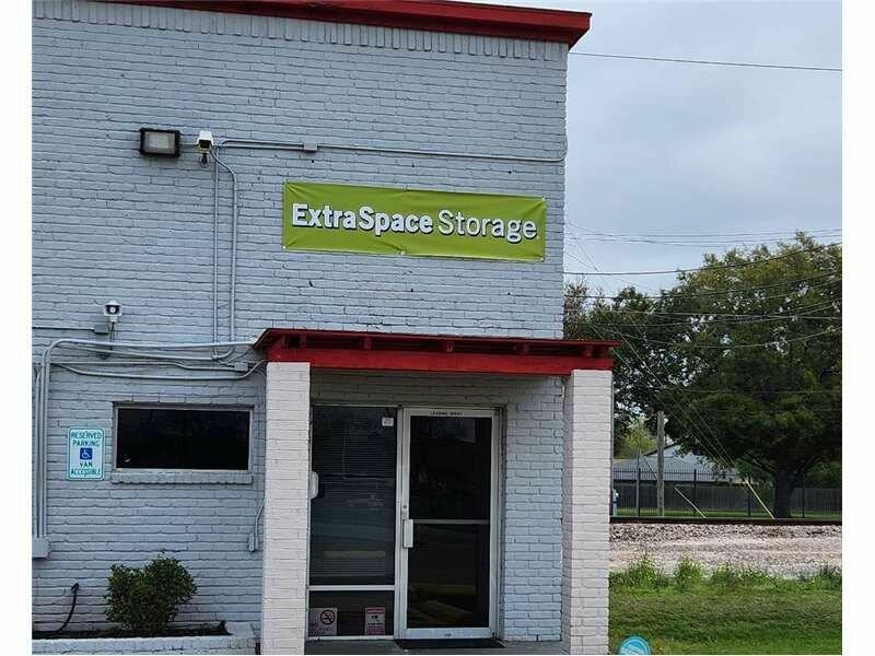 Extra Space Storage