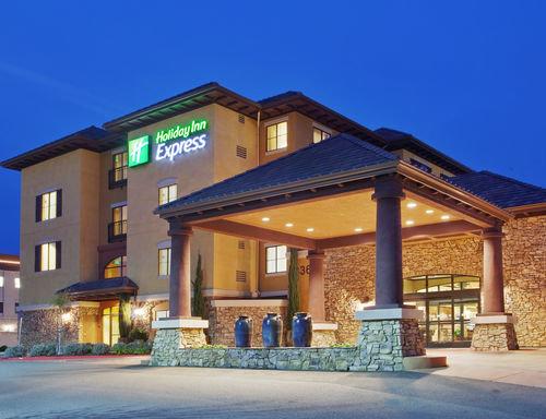 Holiday Inn Express & Suites El Dorado Hills, an IHG Hotel