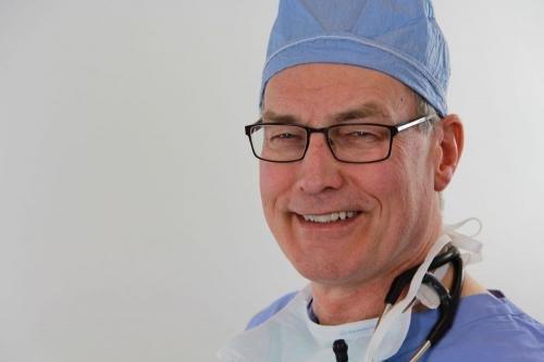 John J Seaberg, MD, FACS