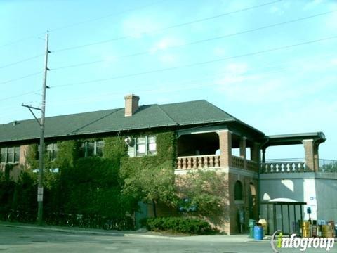 Metra Station-UP-N Central St