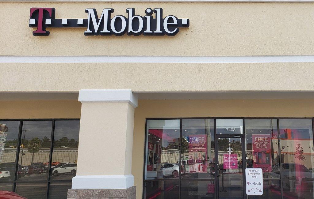 Metro by T-Mobile Authorized Retailer