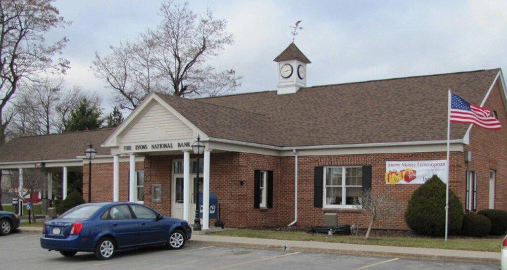 Lyons National Bank