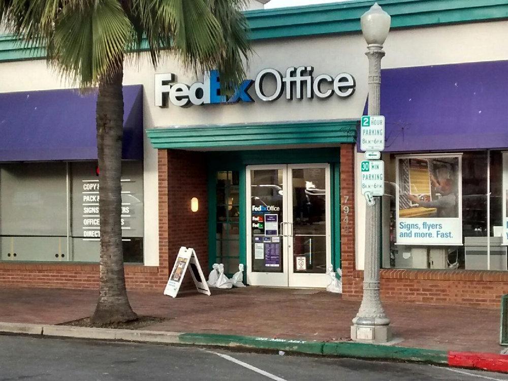 FedEx Office Print & Ship Center