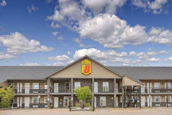 Super 8 By Wyndham Fort McMurray