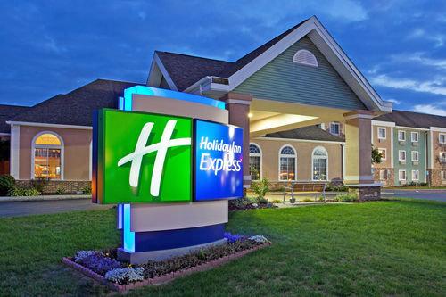 Holiday Inn Express Birch Run (Frankenmuth Area), an IHG Hotel