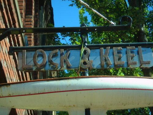 Lock & Keel Tavern