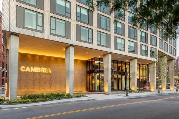 Cambria Hotels Boston Downtown-Seaport