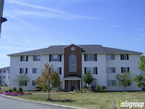 Cambridge Court Apartments