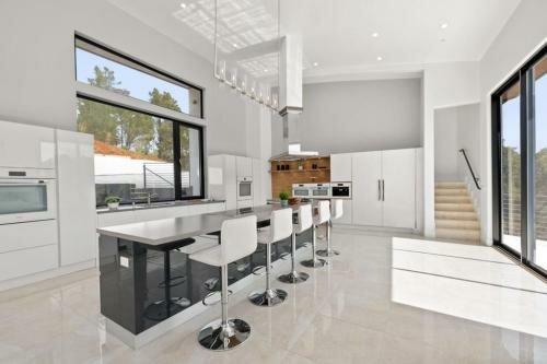 Artistic Kitchen Design & Remodeling