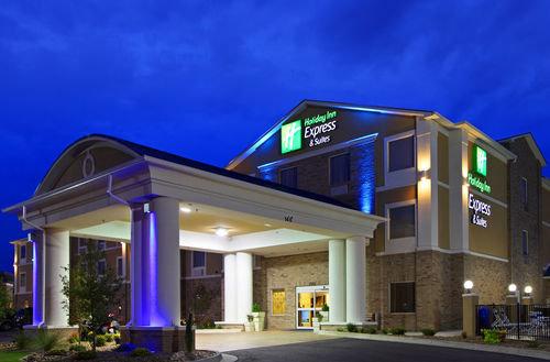 Holiday Inn Express & Suites Milford, an IHG Hotel