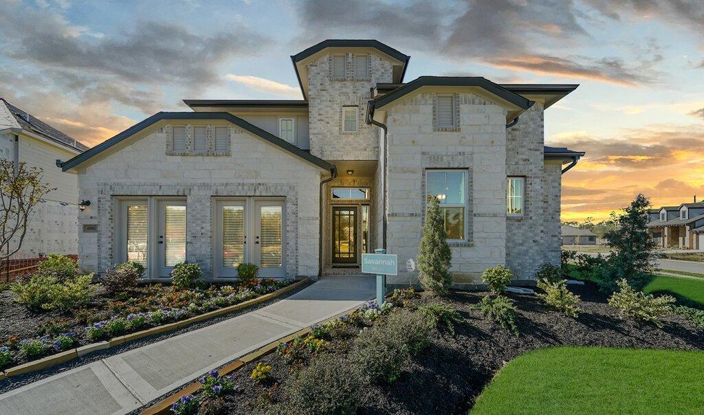 K Hovnanian Homes Hunters Creek