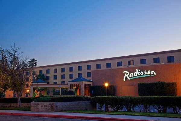 Radisson Hotel Santa Maria