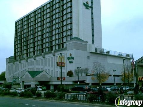 Holiday Inn National Airport/Crystal City, an IHG Hotel