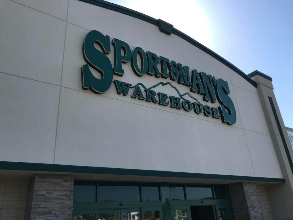 Sportsman's Warehouse