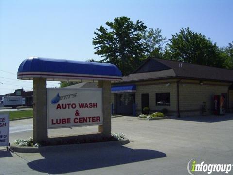 Petit's Auto Wash & Lube Center