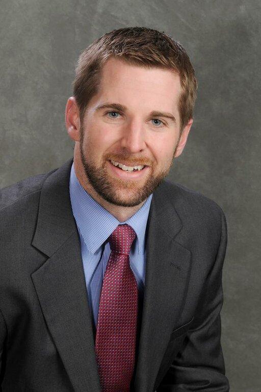 Edward Jones - Financial Advisor: Ben Plumlee, CFP®