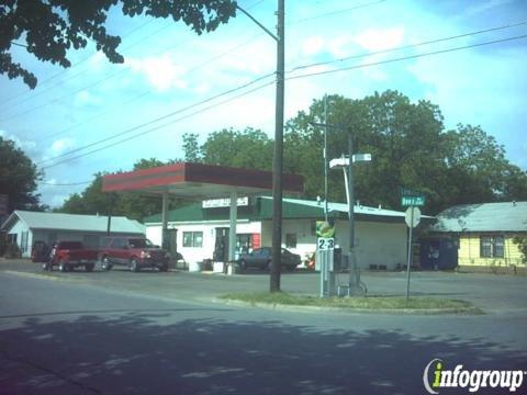 McCloud Food Store