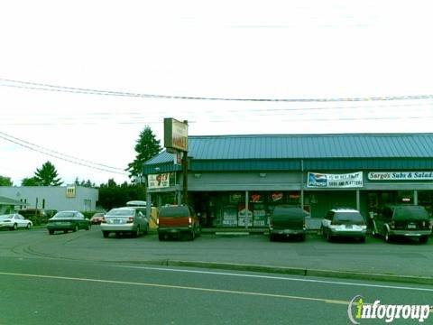 Clackamas Food Market