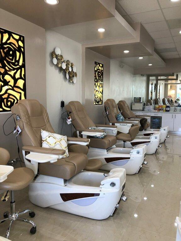 I Polish Nail Spa