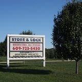 Store And Lock Self Storage