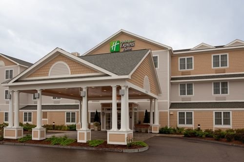 Holiday Inn Express & Suites Rochester, an IHG Hotel