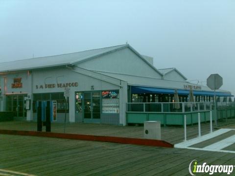 S M Pier Seafood