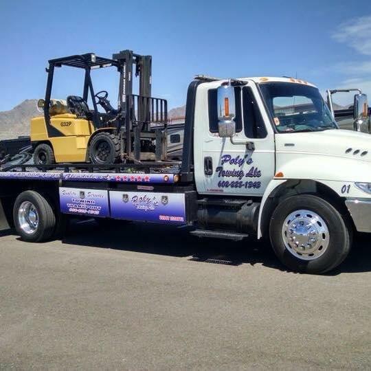 Poly's Towing Peoria