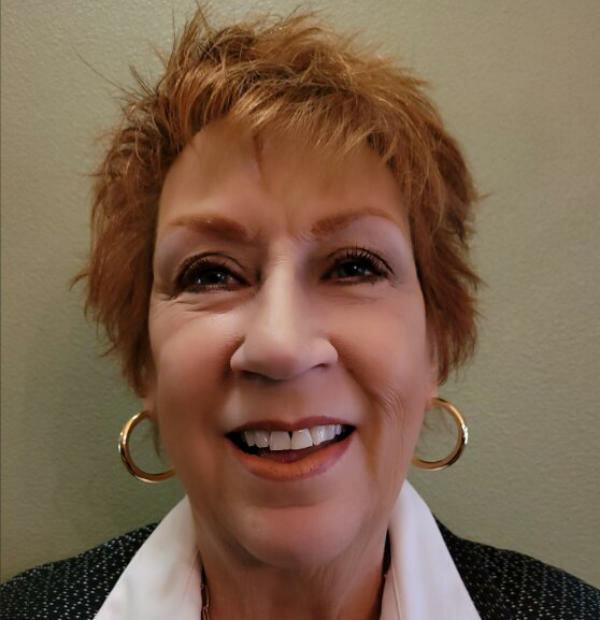 Lynn Nawrocki, Counselor