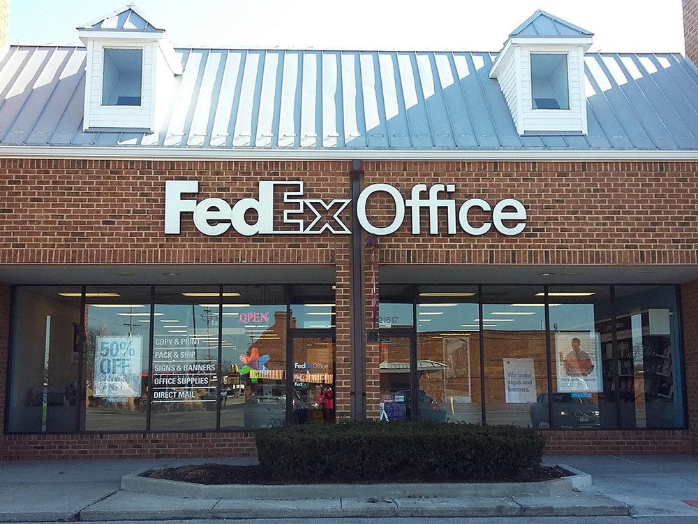 FedEx Office Print & Ship Center