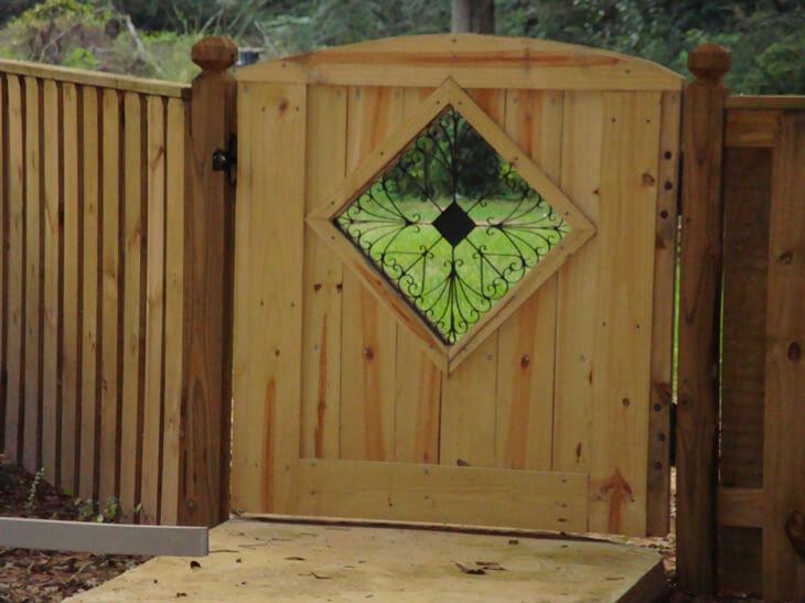 Mitchell Fence Contractors Inc