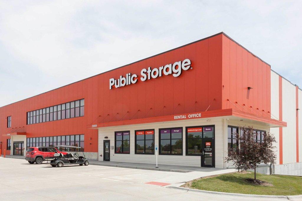 Public Storage