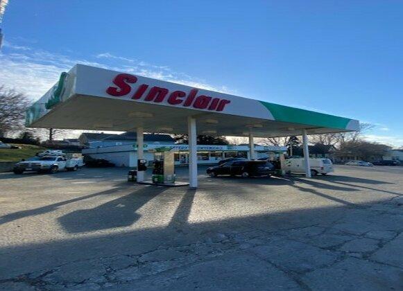 Sinclair Gas Station