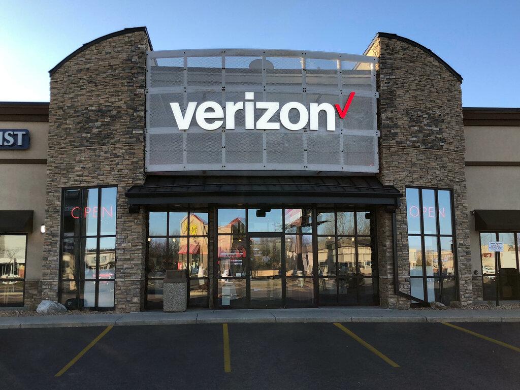 Russell Cellular-Verizon Authorized Retailer