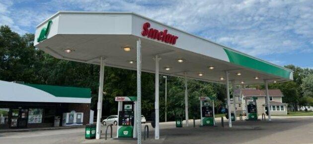 Sinclair Gas Station