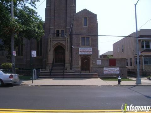 St Paul's United Methodist Church Of Vanderveer Park