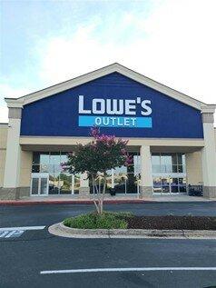 Lowe’s Outlet Store