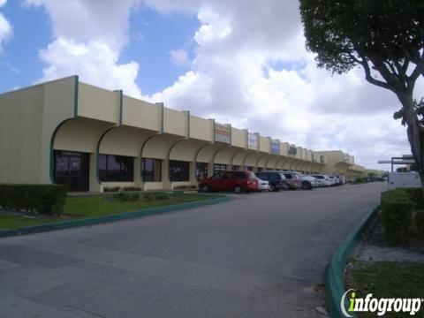 Los Balkanes Bakery Panaderia Colombiana