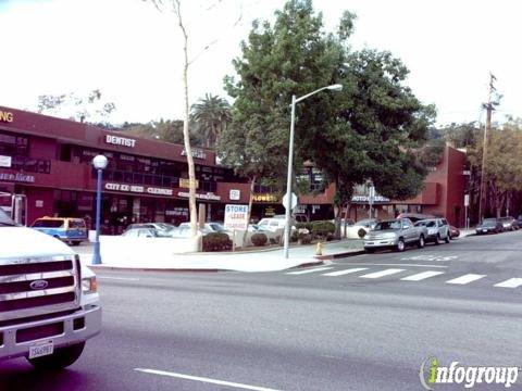 West Hollywood Optometric Center