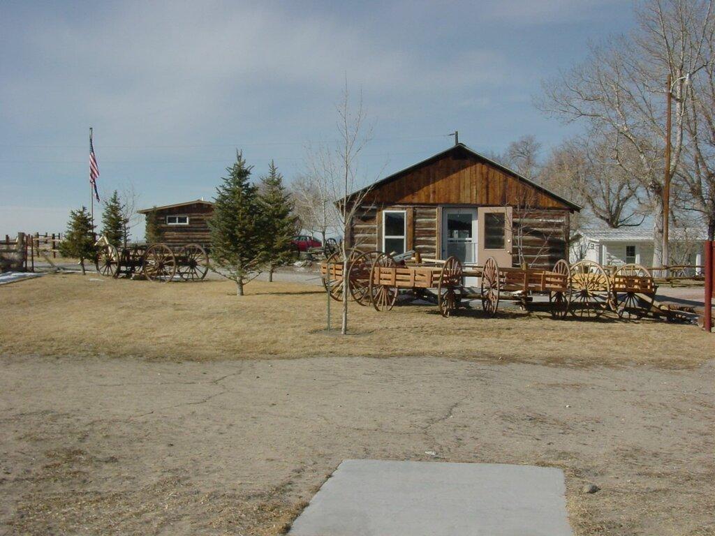 Tom Sun Ranch Bunkhouse