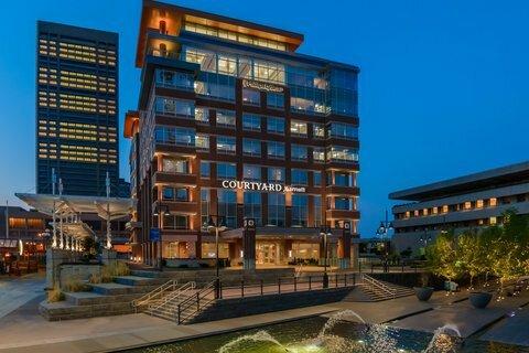 Courtyard Buffalo Downtown/Canalside