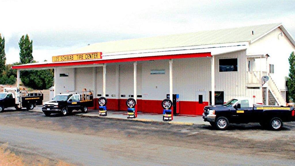 Les Schwab Tire Center