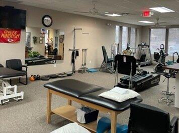 Select Physical Therapy