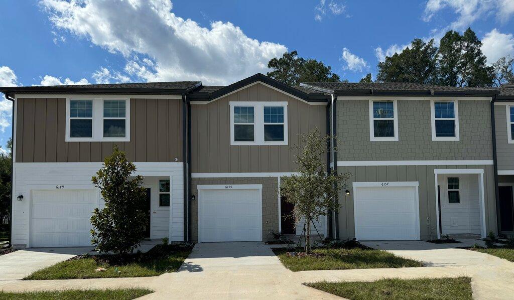 Clinton Townhomes by Starlight Homes