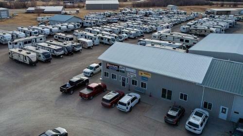 Becker Autos & Trailers