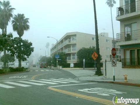 Santa Monica Mariner Village