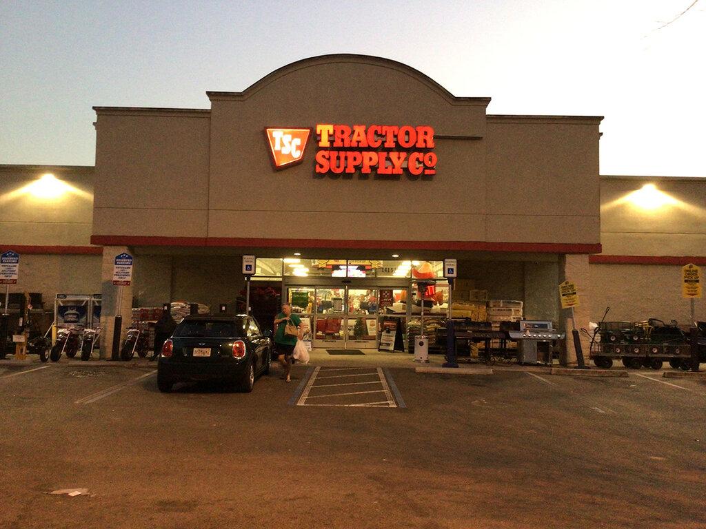 Tractor Supply - Newberry