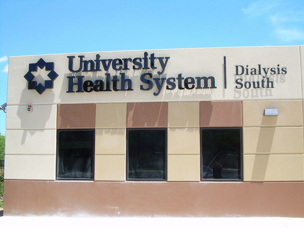 University Dialysis South