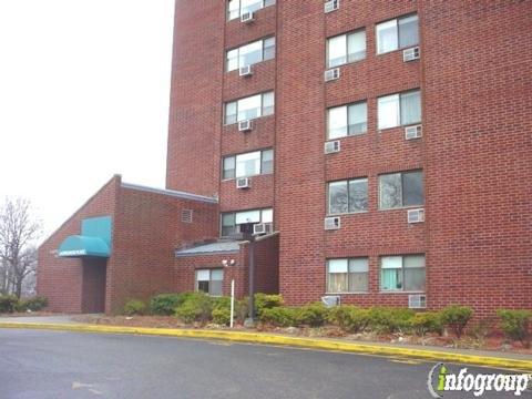 Laurelwood Place Apartments