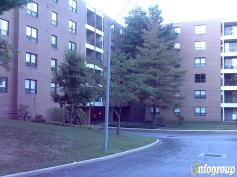 Elmont Condominium